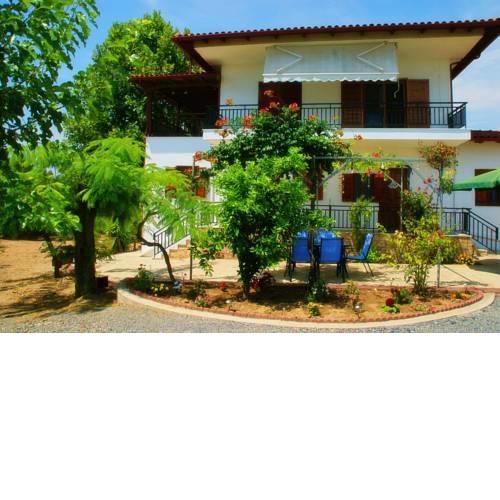 Platanos Apartment