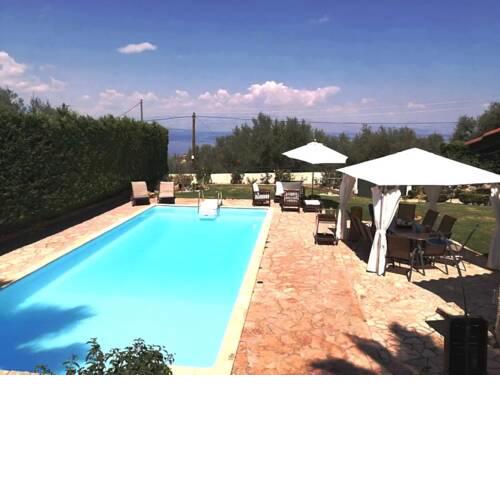 Platanos Estate