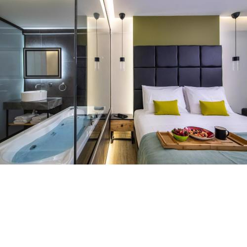Platinum Suites by Estia