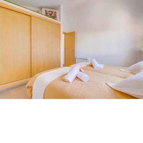 Playa de Muro Holiday Home Sleeps 6 with WiFi