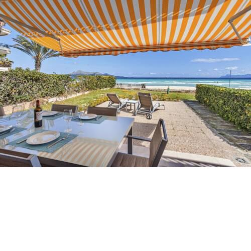Playa de Muro Villa Sleeps 6 with Air Con