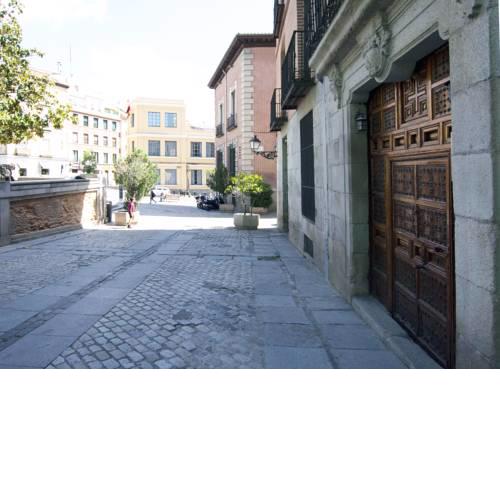 Plaza de Carros, 3