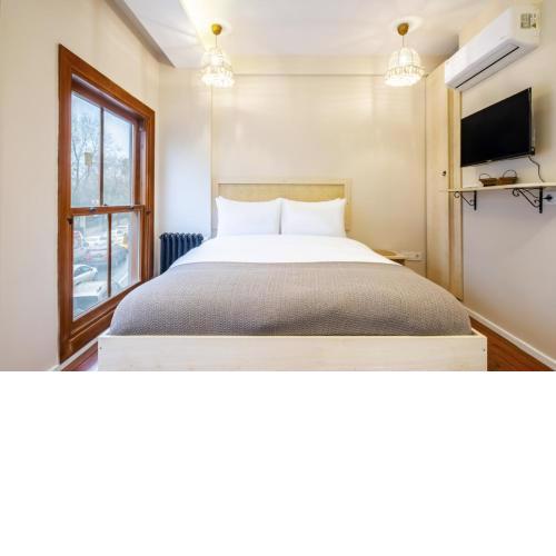 Pleasant Flat in the Heart of Balat