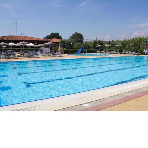 Pleasant holiday home in Località Pratoranieri with terrace