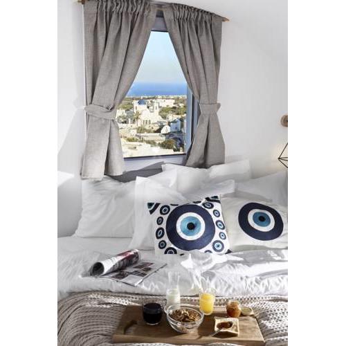 Pnoi Luxury Suites