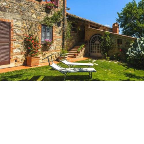 Podere contignano