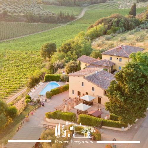 Podere Vergianoni immerso nelChianti con piscina