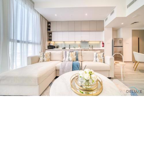 Polished 1BR at Noor 1 Midtown Dubai Production City by Deluxe Holiday Homes