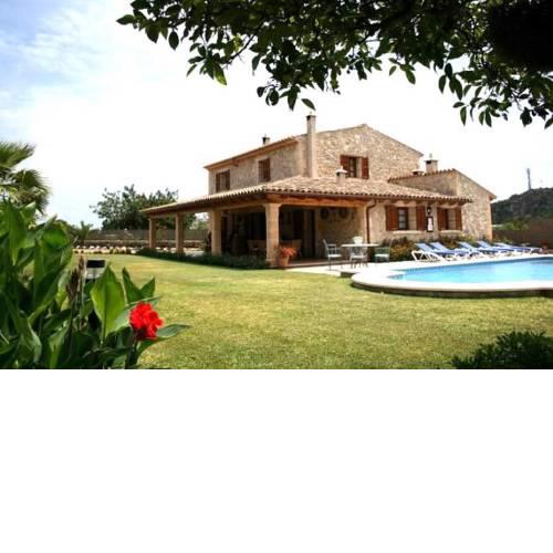 Pollenca Villa Sleeps 5 Pool WiFi
