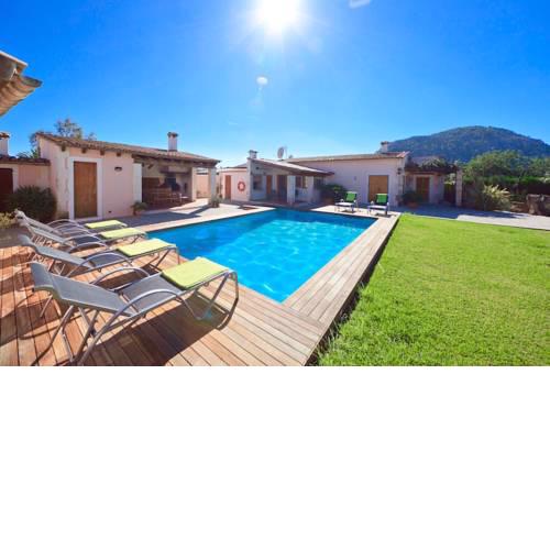 Pollenca Villa Sleeps 6 Pool Air Con WiFi T400573