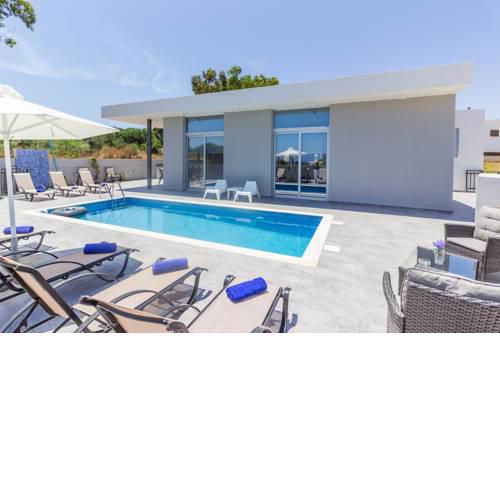Polymnia Luxury Villas