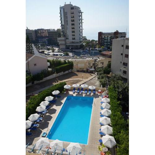 Polyxeni Hotel Apartments