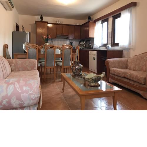 Pomos Small Sunny House