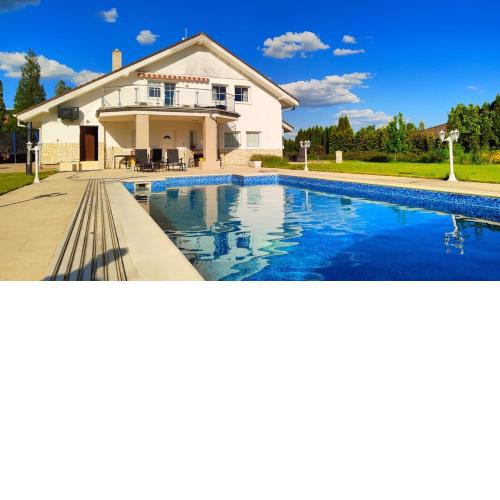 Pool cottage retreat near Prague by Aura Luxury Collection