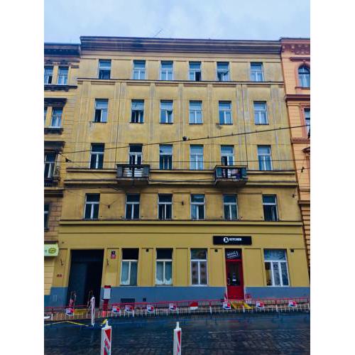 Pop Up Prague Rooms