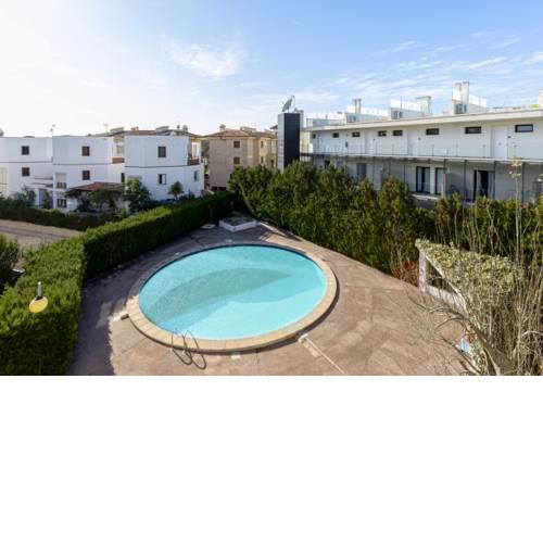 Port de Pollenca Apartment Sleeps 4 with Pool and WiFi