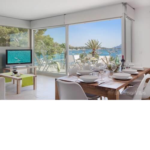 Port de Pollenca Apartment Sleeps 8 with Air Con and WiFi