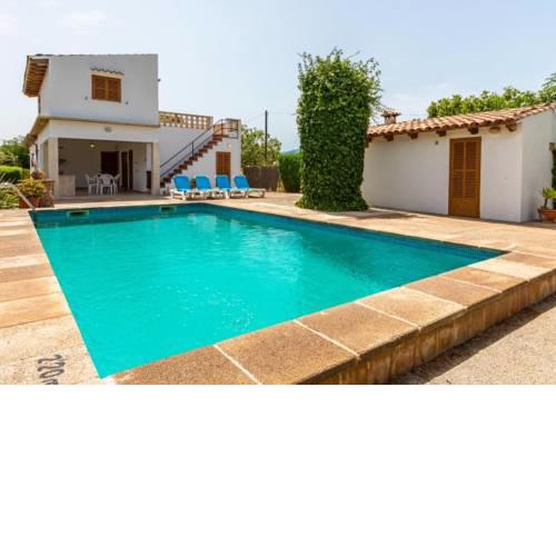 Port de Pollenca Villa Sleeps 4 with Pool Air Con and WiFi