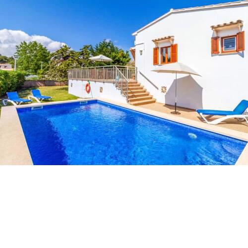 Port de Pollenca Villa Sleeps 6 with Pool Air Con and WiFi
