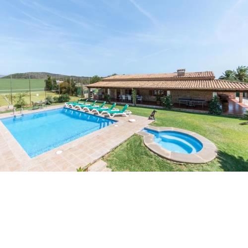 Port de Pollenca Villa Sleeps 6 with Pool Air Con and WiFi