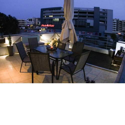 PORT VIEW APARTMENT