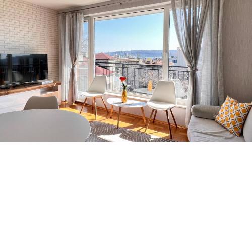 Port View Apartment