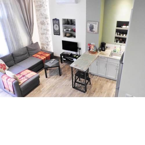 Porta Guora Apartment