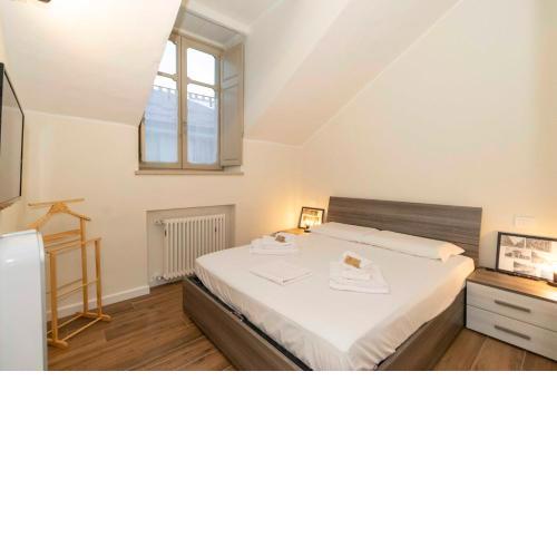 Porta Susa Comfy Apartment - w/ Balcony