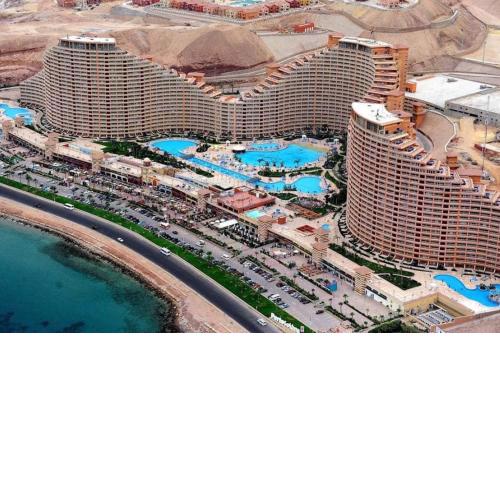 Porto Pyramids Sokhna Elite