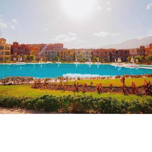 PORTO SOKHNA CHALETS VIP