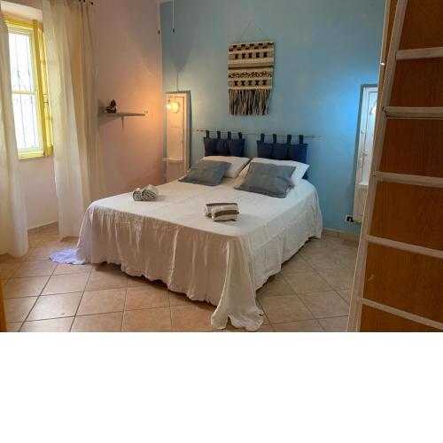 Posada ,Casa nel Borgo