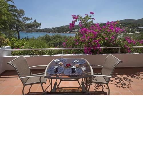 Poseidon Sounio Beach Apartment