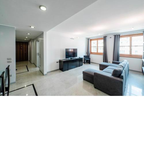 P&P Luxury Apartment