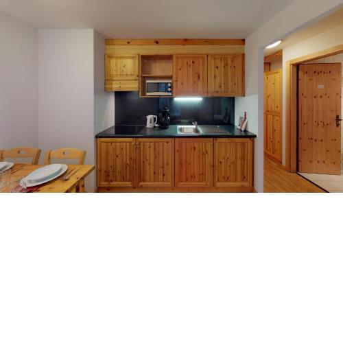 Pracondu OUTDOOR & FUN appartement 8 personnes by Alpvision Résidences
