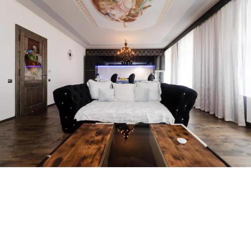 Prague City Center - spacious luxurious apartment