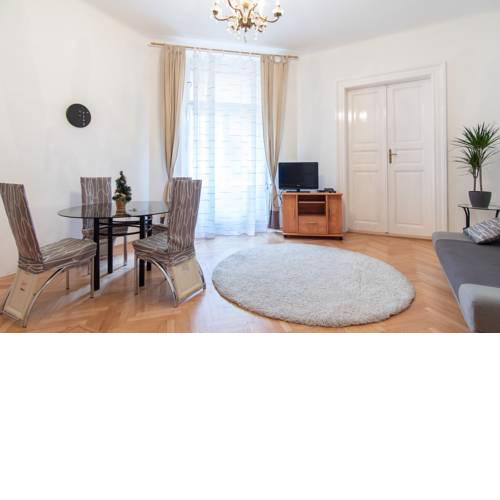 Prague City Center Mikulandska Apartment by easyBNB