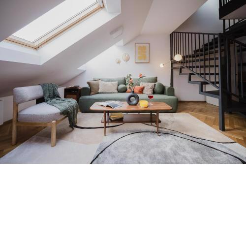 Prague Days - Attic Maisonette - Workspace - Netflix - Vinohrady