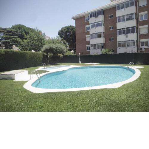 Precioso apto, con piscina en puerto de Cambrils