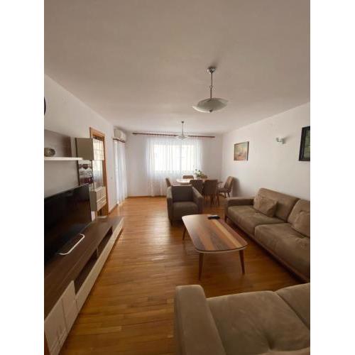 Premier Apartment