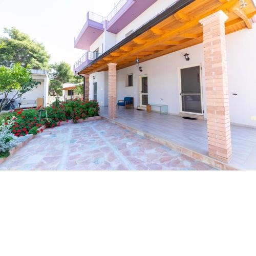PREMIER GUEST HOUSE