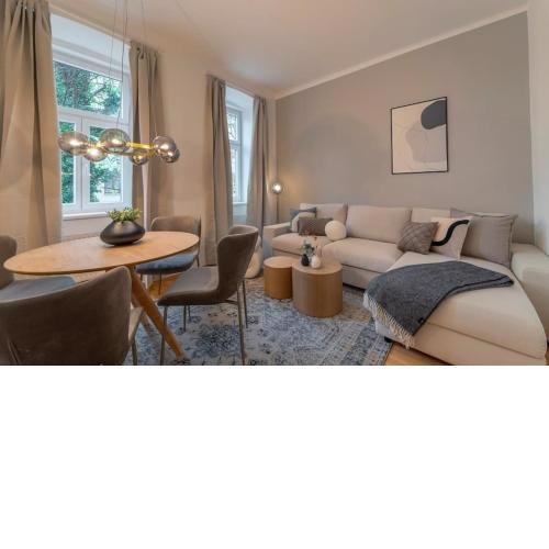 Premium Apartment nahe UNO-City und VIC I levestate