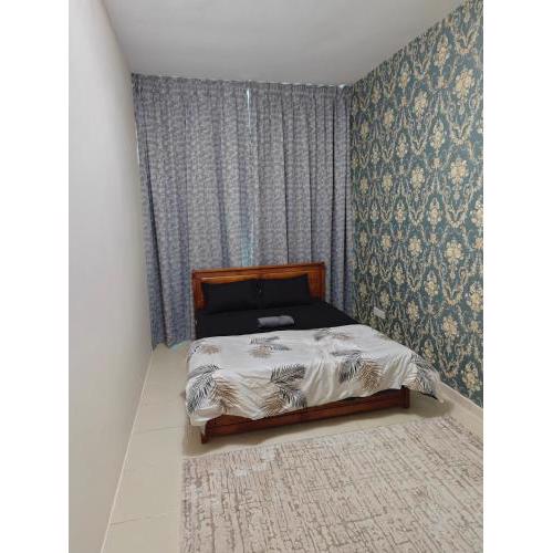 Pretty Room in Shared Apartment