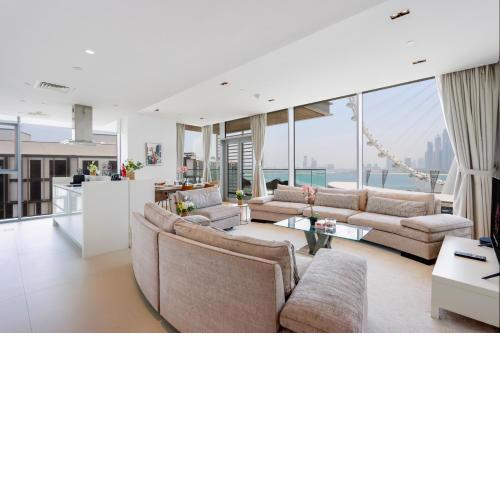 Prime 3BR Suite in Bluewaters - Full Ain Dubai View - Livbnb