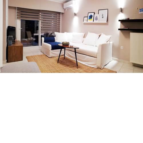 Prime Location Stylish Beach Apartment in Glyfada