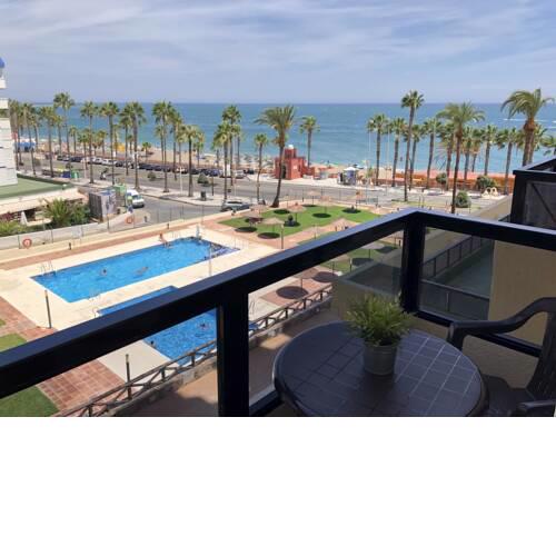 Primera linea de playa en Benalmadena , vistas al mar, Aloha Playa, Malaga