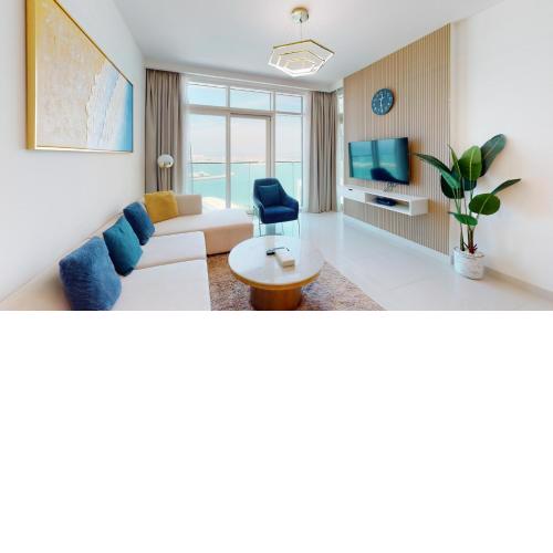Primestay - Beach Front Sunrise Bay 1BR