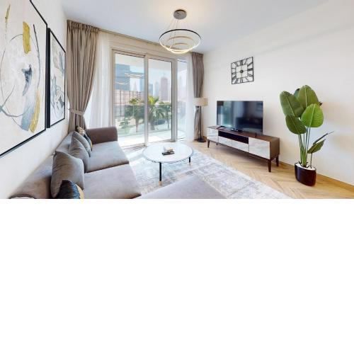 Primestay - Elegant 2BR with Contemporary Comfort and Convenience, Close to Metro