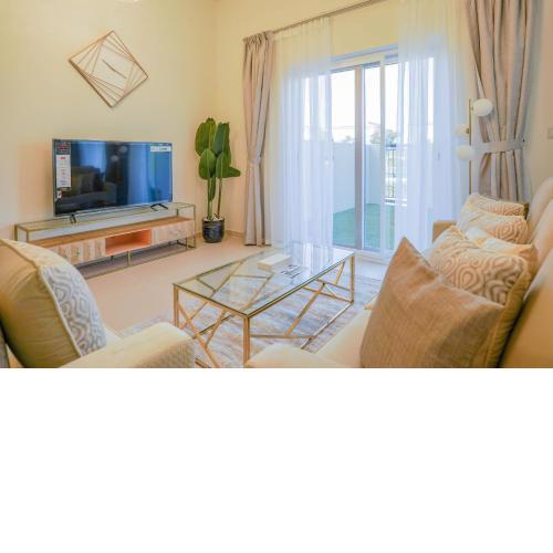 Primestay - Tranquil 3BR with Private Garden in Dubai Land