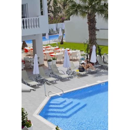 Princessa Vera Hotel Apartments