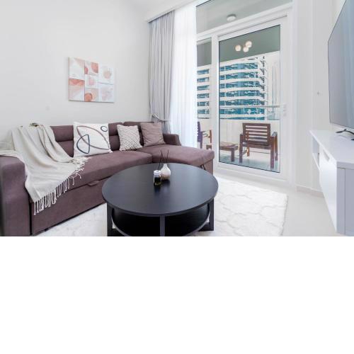 Pristine 1 BR at Reva Residences